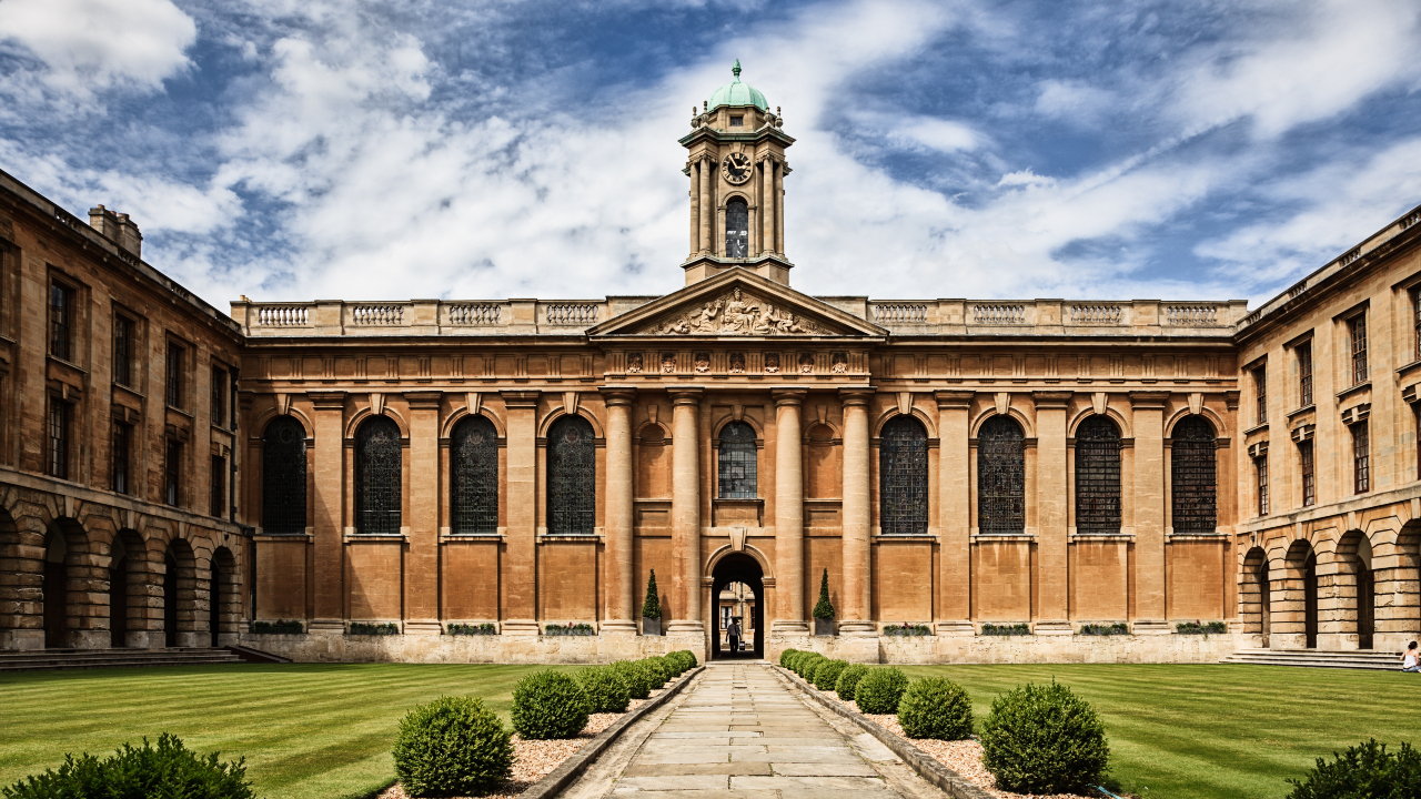 Universidade de Oxford lança certificado em inglês no nível C1 