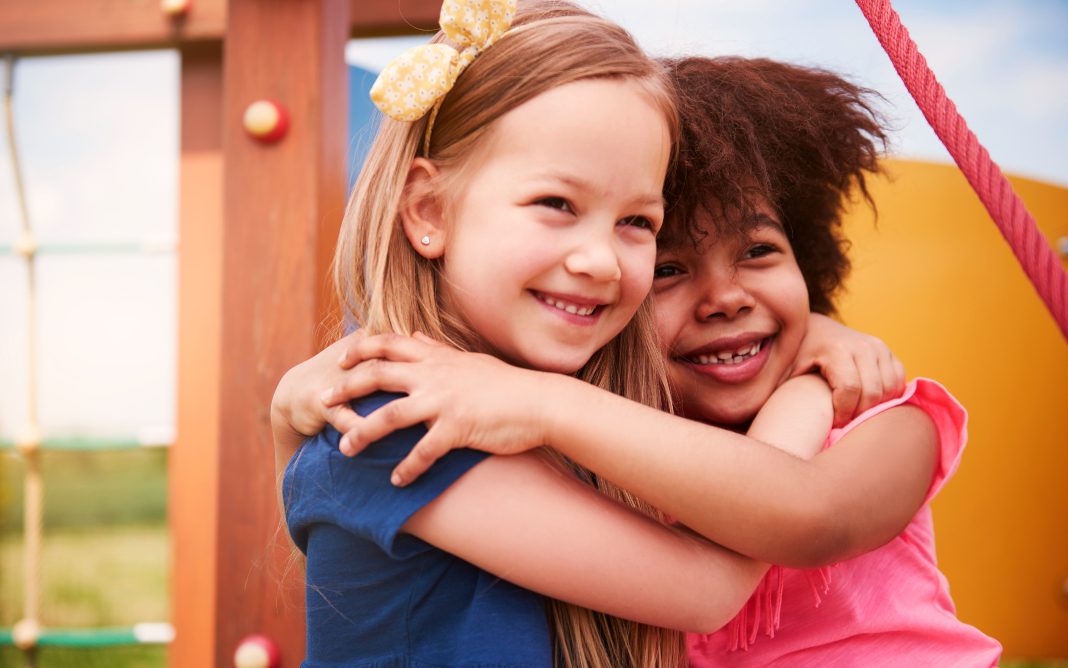 Dia Internacional da Menina: A Importância de Garantir os Direitos delas 