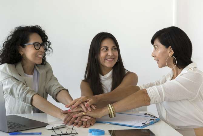 Balanço 1º semestre: RME e IRME impulsionam mais de 112 mil mulheres e repassam quase R$ 3 milhões a pequenas empreendedoras