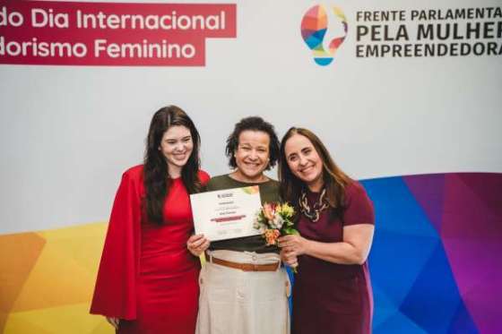 Sessão Solene em Homenagem ao Dia Mundial do Empreendedorismo Feminino