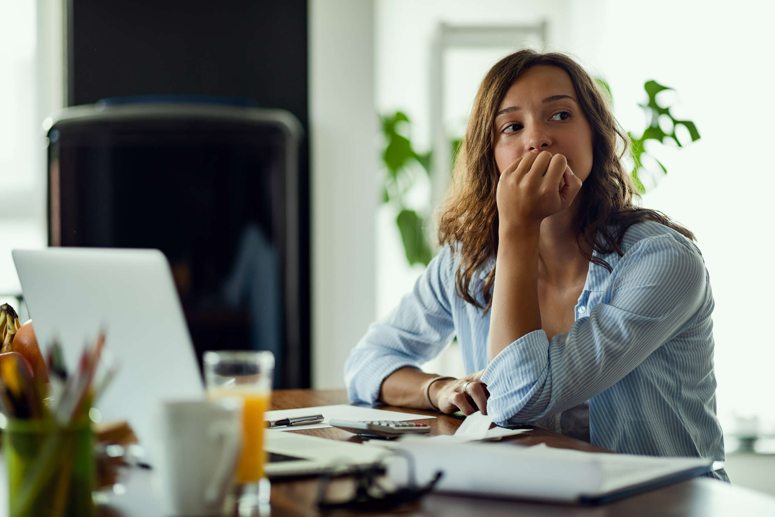 Onde está o tempo das mulheres empreendedoras? Sobrecarga, cuidado e saúde emocional 